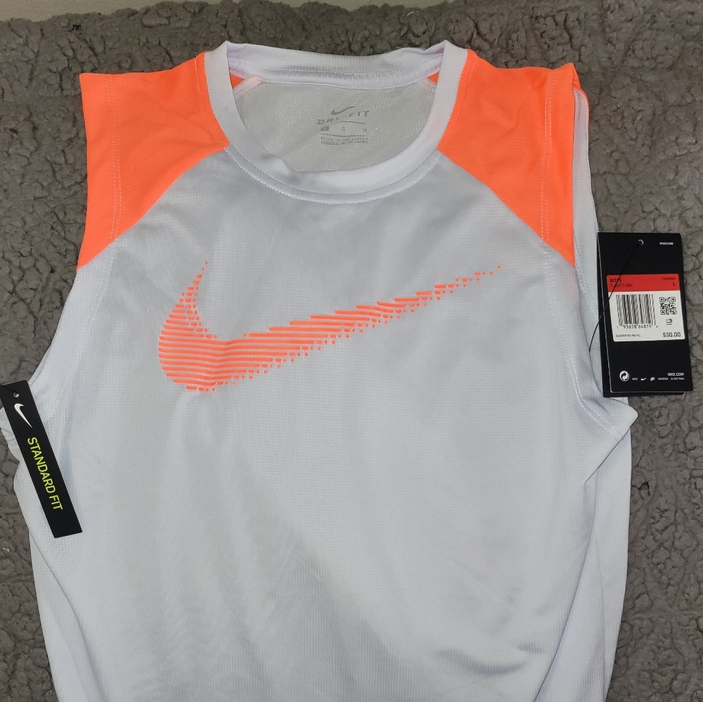 Boys Nike shirt